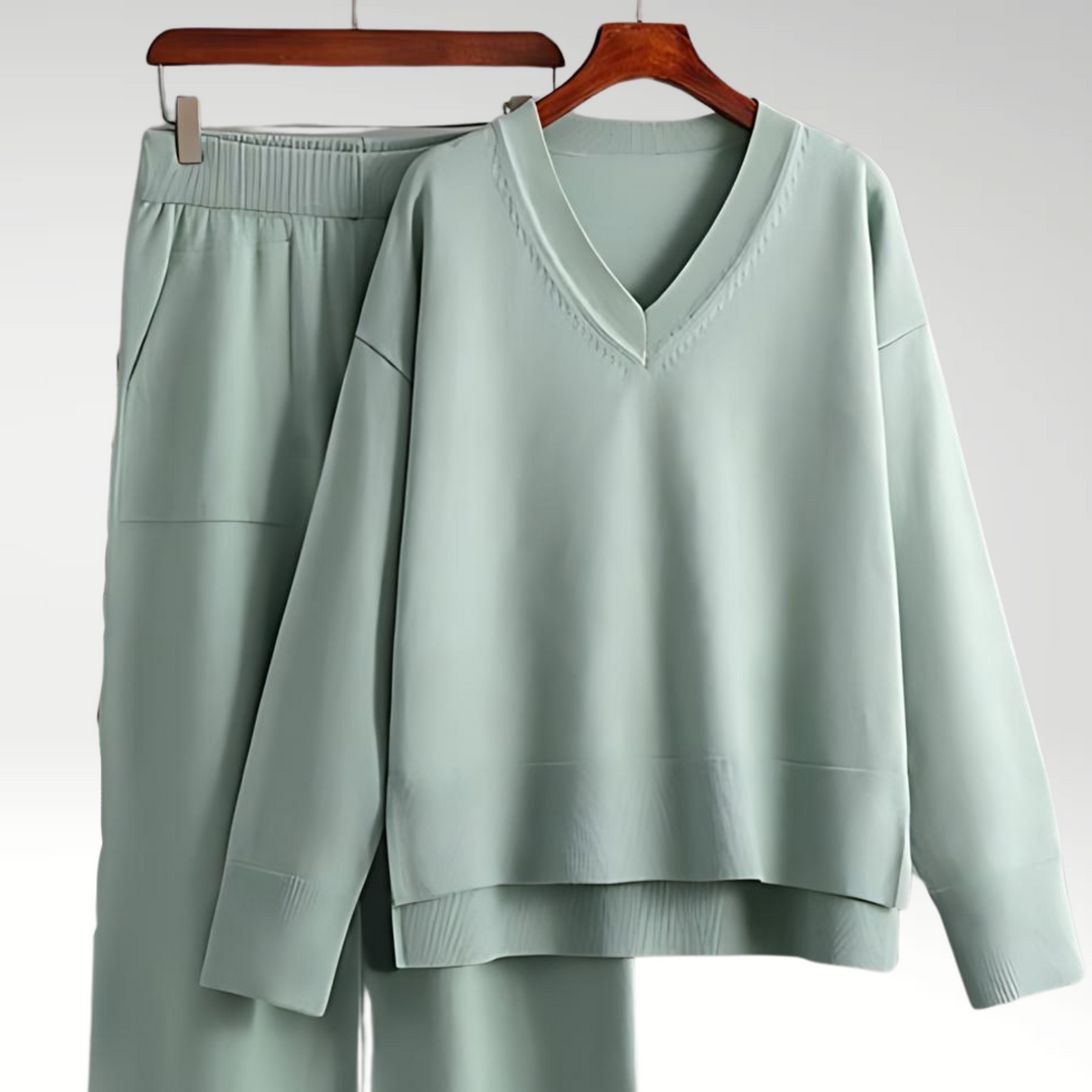 AVA & GRACE NYC™ | Chic V-Neck Set